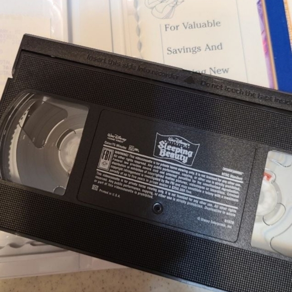 Walt Disney Sleeping Beauty VHS - Picture 4 of 6